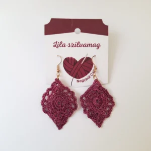 Horgolt fülbevaló - Lila szilvamag